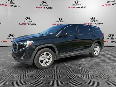 Used 2020 GMC Terrain SLE FWD image 7