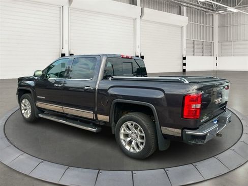 Used 2015 GMC Sierra 1500 SLT w/ SLT Crew Cab Value Package AWD/4WD image 2