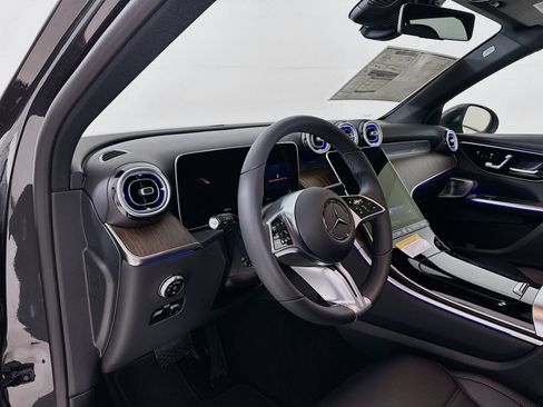 New 2026 Mercedes-Benz GLC 300 image 10