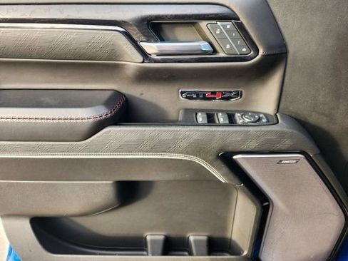 Used 2022 GMC Sierra 1500 AT4X image 25