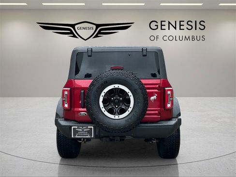 Used 2025 Ford Bronco Badlands image 4