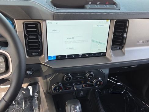 New 2026 Ford Bronco Outer Banks AWD/4WD image 43