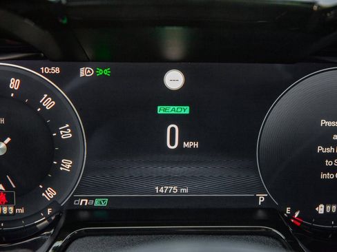 Used 2024 Alfa Romeo Tonale Veloce image 18