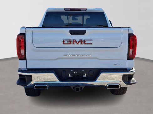 Used 2023 GMC Sierra 1500 SLT w/ SLT Premium Package AWD/4WD image 5