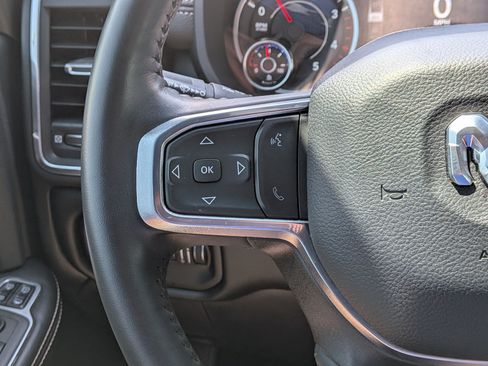 Used 2023 RAM 3500 Laramie AWD/4WD image 19