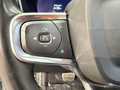 Used 2022 Volvo XC40 P8 Recharge Plus AWD/4WD image 35