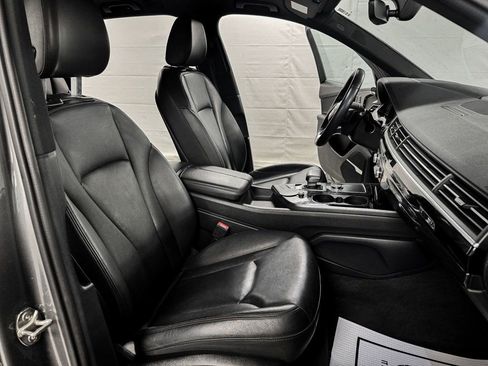 Used 2017 Audi Q7 3.0T Prestige image 11
