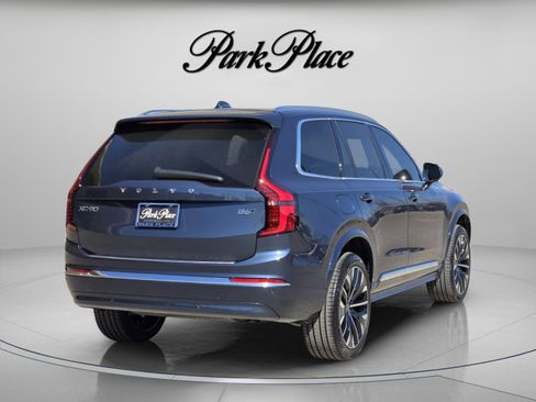 Used 2026 Volvo XC90 B6 Plus w/ Protection Package Premier AWD/4WD image 6
