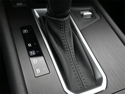 New 2026 Nissan Kicks SV image 23