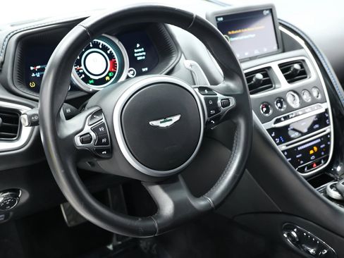 Used 2018 Aston Martin DB11 V12 RWD image 29
