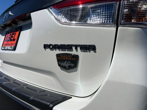 Used 2025 Subaru Forester Wilderness w/ Wilderness Package AWD/4WD image 9