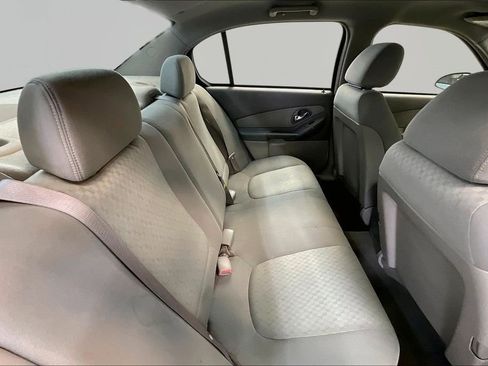 Used 2004 Chevrolet Malibu FWD image 26