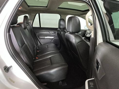 Used 2014 Ford Edge Limited w/ Equipment Group 301A FWD image 34