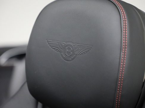 New 2025 Bentley Continental GTC image 25