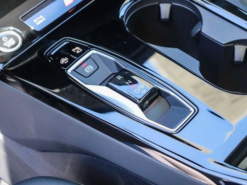 Certified 2025 Audi A6 e-tron Premium w/ Convenience Package RWD image 19