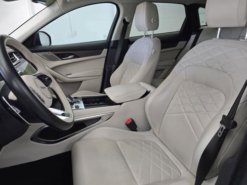 Used 2021 Jaguar F-PACE S image 15