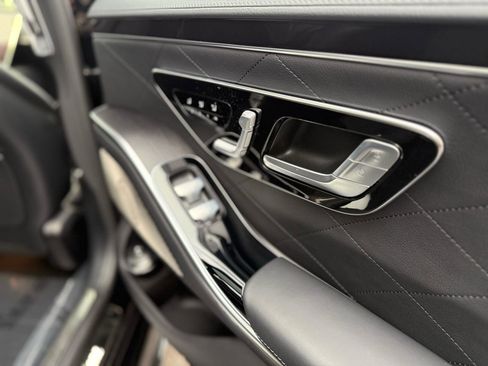 Used 2022 Mercedes-Benz S 580 4MATIC Sedan image 22