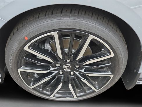 New 2026 Honda Accord Touring image 30