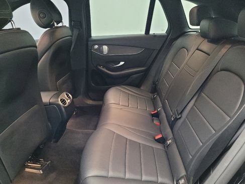 Used 2020 Mercedes-Benz GLC 300 4MATIC image 18