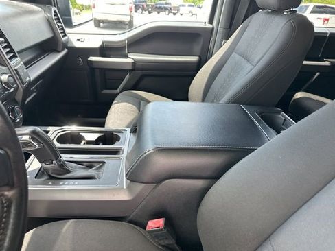Used 2018 Ford F150 XLT w/ Equipment Group 302A Luxury AWD/4WD image 15