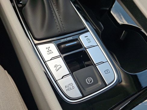 New 2026 Hyundai Tucson SE image 15