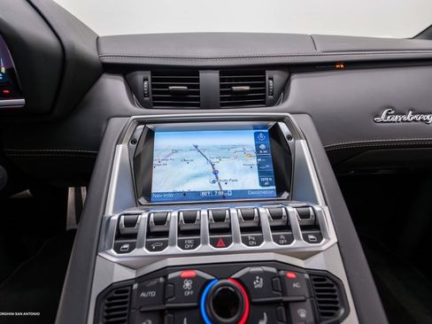 Used 2015 Lamborghini Aventador LP 700-4 image 43