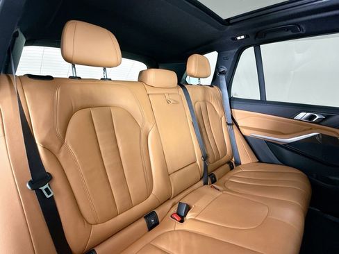 Used 2022 BMW X5 sDrive40i w/ M Sport Package image 15