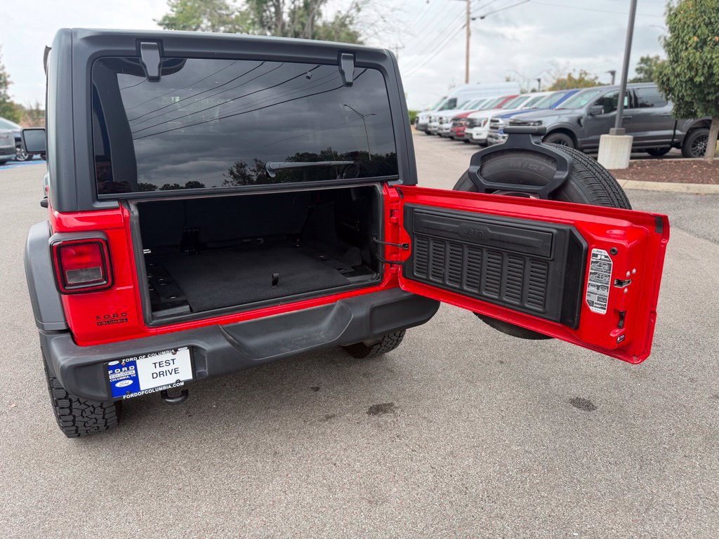 Used 2021 Jeep Wrangler Unlimited Sport AWD/4WD image 17