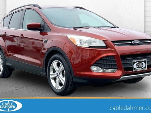 Used 2014 Ford Escape SE w/ Equipment Group 201A image 1