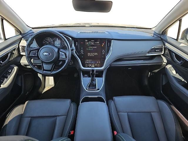Used 2025 Subaru Outback Onyx Edition AWD/4WD image 9