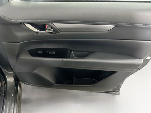 Used 2025 MAZDA CX-5 AWD 2.5 S w/ Preferred Package image 32