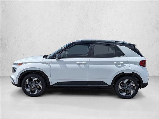 Certified 2026 Hyundai Venue SEL FWD image 8