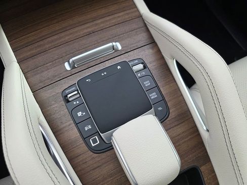 New 2026 Mercedes-Benz GLE 450 4MATIC image 15