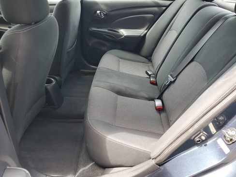 Used 2015 Nissan Versa SV FWD image 28