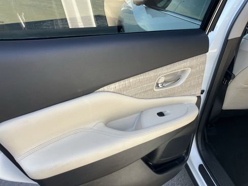 Used 2020 Nissan Murano SL image 14