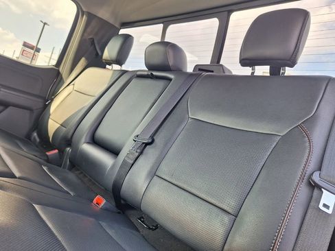 Used 2022 Ford F150 Lariat w/ Equipment Group 502A High image 23