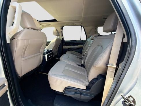 Used 2023 Ford Expedition Max Limited AWD/4WD image 26