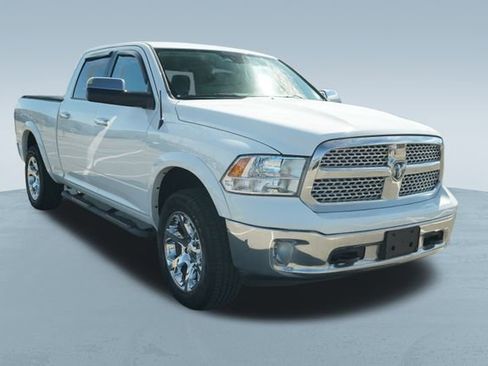 Used 2016 RAM 1500 Laramie w/ Convenience Group image 42