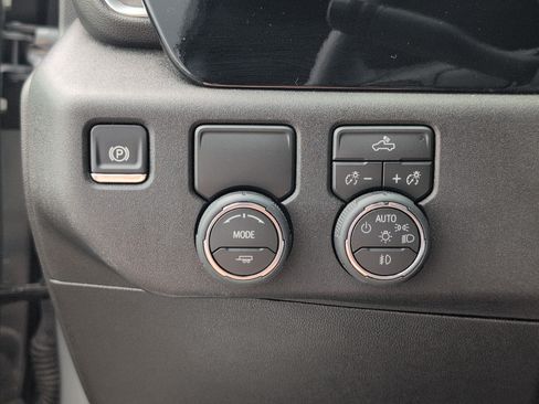 Used 2026 Chevrolet Silverado 1500 RST RWD image 26