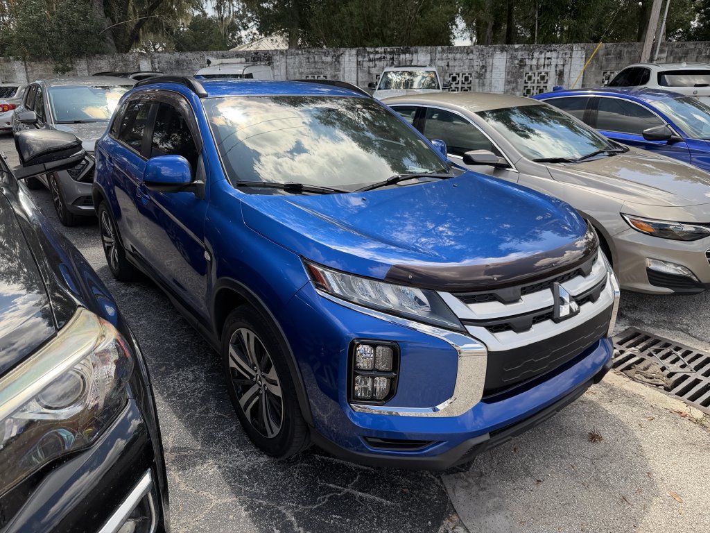 Used 2021 Mitsubishi Outlander Sport ES FWD image 1