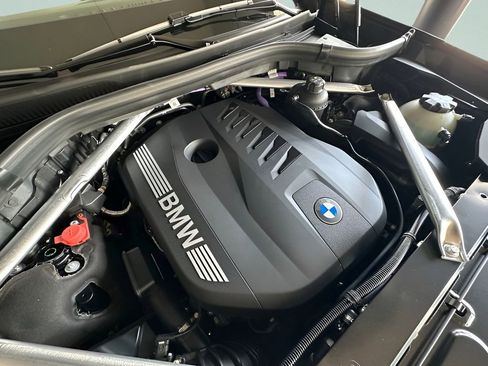 New 2027 BMW X7 xDrive40i w/ M Sport Package AWD/4WD image 25