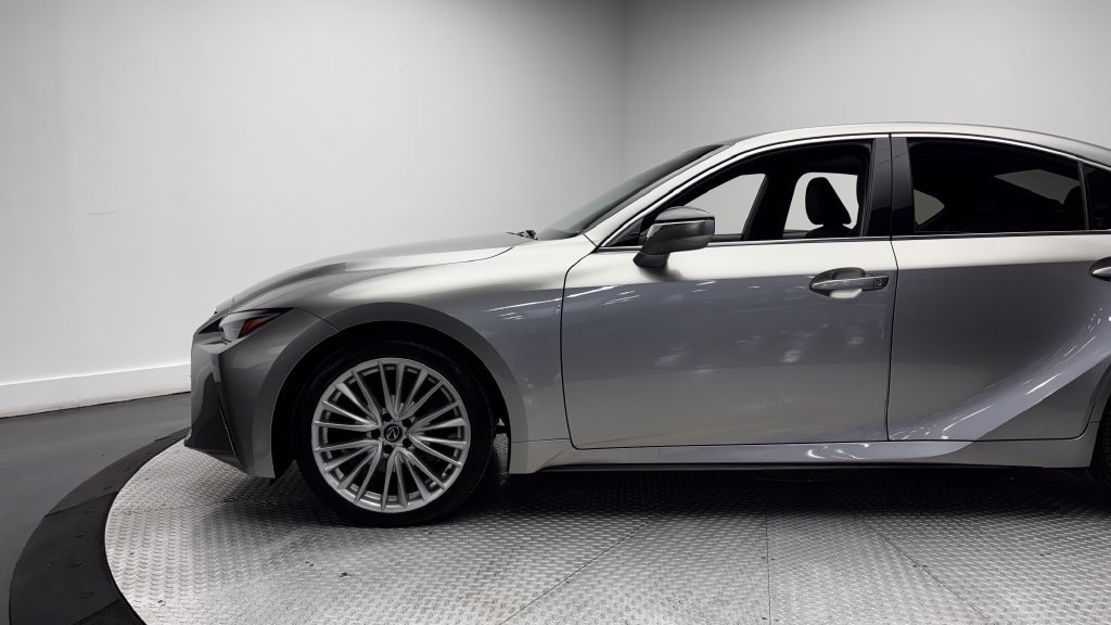 Used 2023 Lexus IS 300 AWD w/ Premium Package image 5