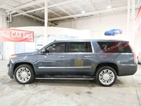 Used 2020 Cadillac Escalade ESV Platinum AWD/4WD image 6