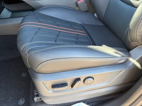 New 2026 Nissan Armada PRO-4X image 17