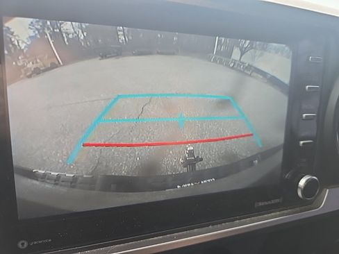 Used 2021 Toyota Tacoma SR5 image 19