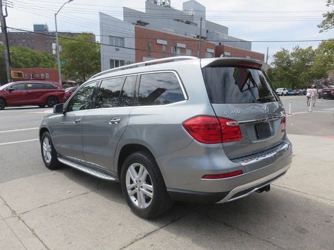 Used 2016 Mercedes-Benz GL 450 4MATIC image 5