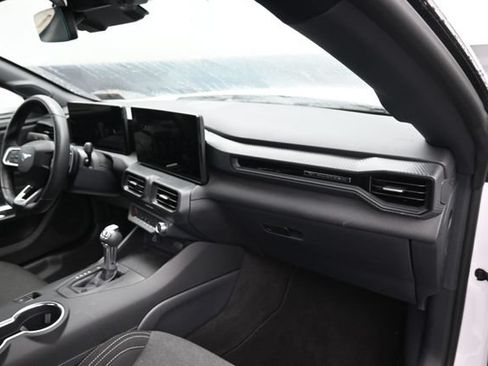 Used 2025 Ford Mustang GT RWD image 8