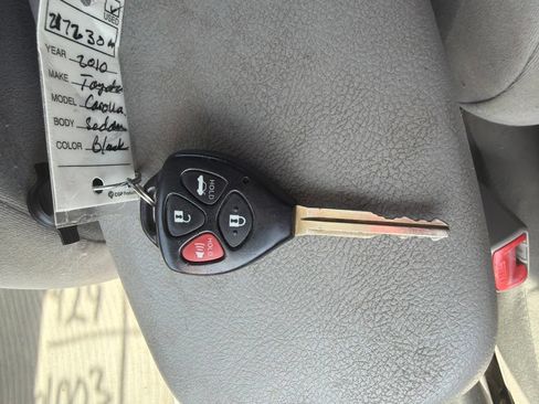 Used 2010 Toyota Corolla LE FWD image 10