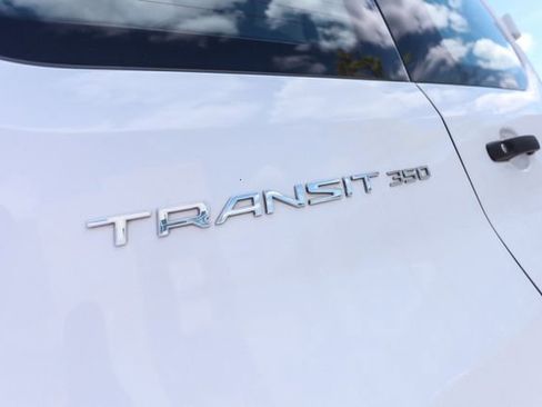 Used 2023 Ford Transit 350 XLT RWD image 16
