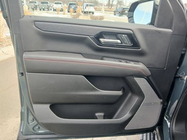 New 2026 GMC Yukon AT4 Ultimate w/ LPO, Illumination Package AWD/4WD image 11